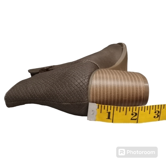 a.n.a Palo Ankle Boots Size 6.5M - Picture 11 of 14